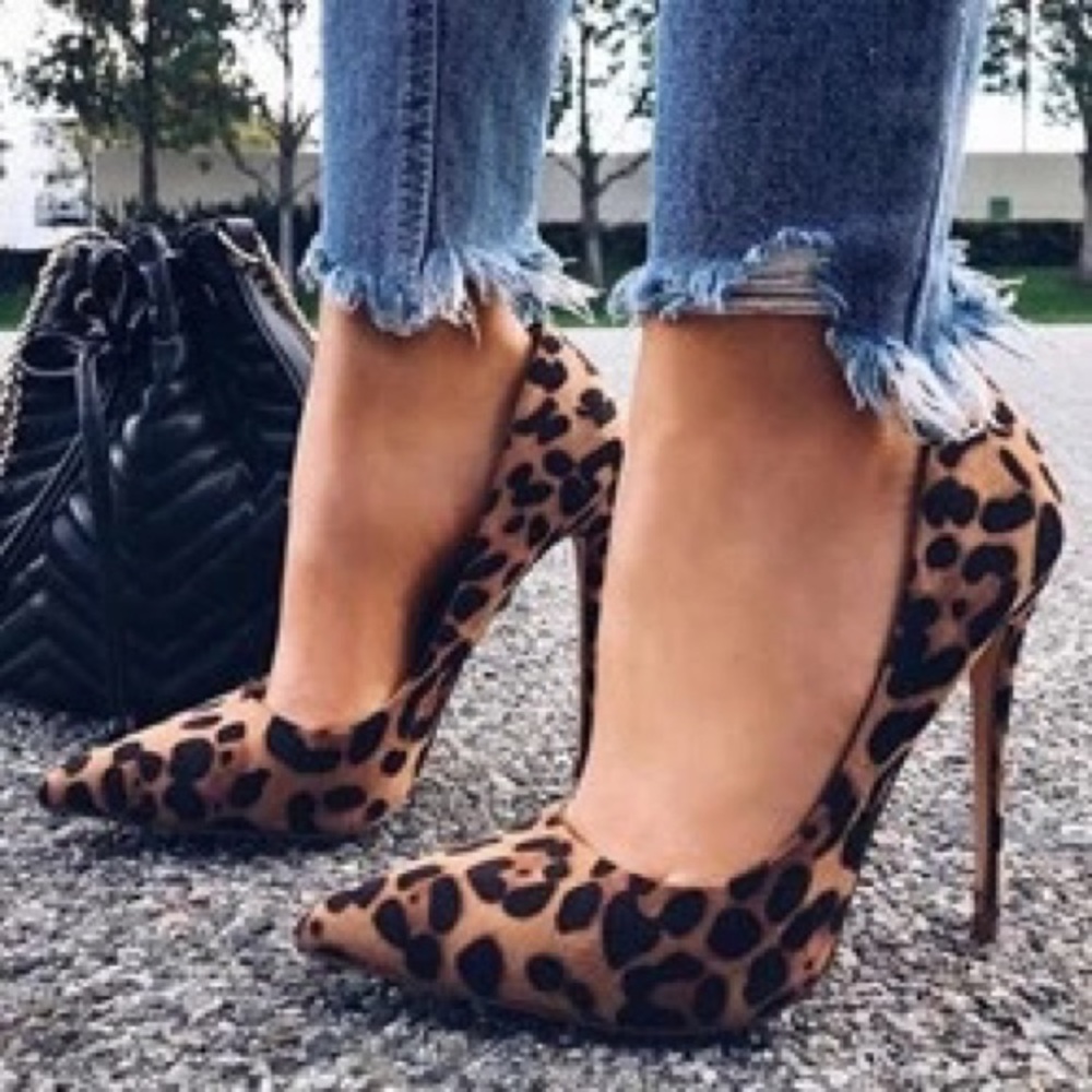 โจExotic Nights Stilettoโจ